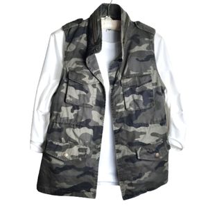 Love Tree Camo Print Mock-Neck Vest with Pockets and Drawstrings, Size Small